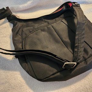 Travelon Black Purse